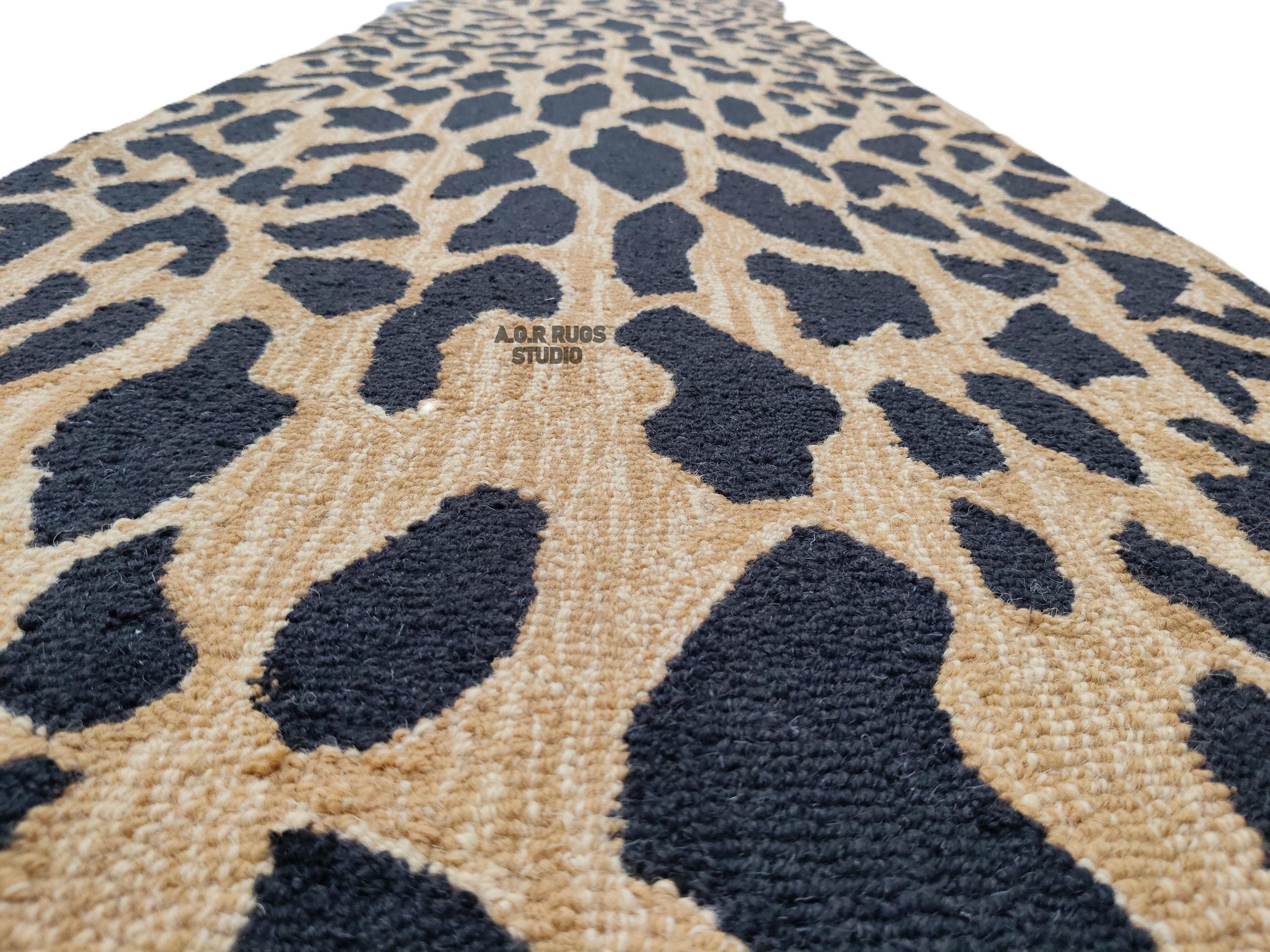 Leopard Skin Print Loop Pile Hand Tufted Rug, Animal Print Rug ...