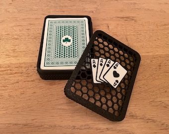 Caja para guardar barajas de naipes / Estuche para cartas / Accesorio para noches de póker / Para magos, jugadores y coleccionistas de naipes