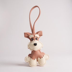 Adorable Faux Leather Schnauzer Keychain – Brown and Black Cartoon Dog with Bow for Bags, Couples, Students & Cute Gift Ideas!