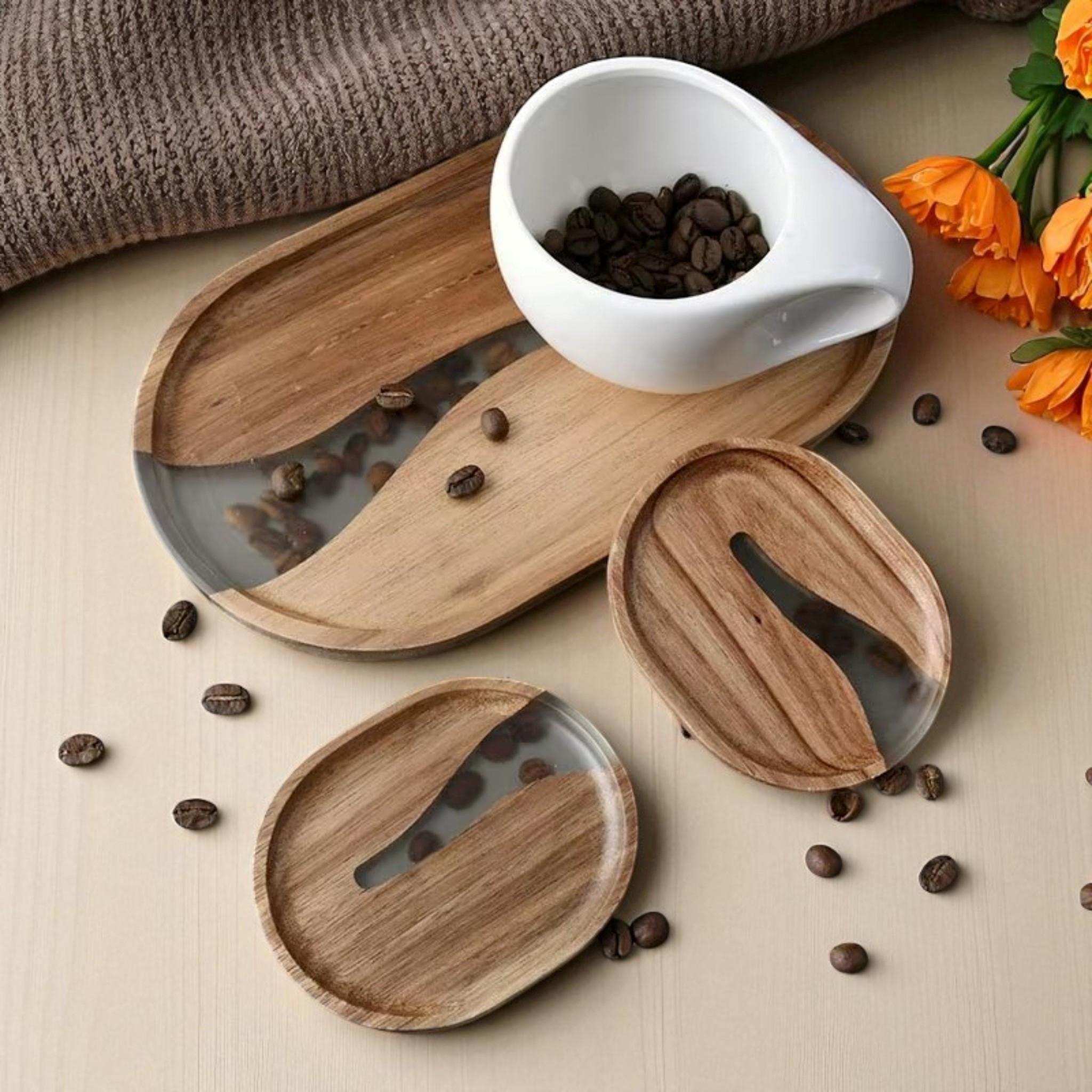 アカシア材サービングトレイ＆コースターセット – 樹脂インレイ、素朴