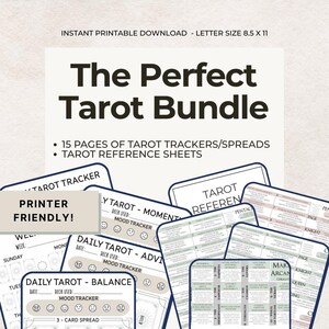 Puede incluir: Un conjunto de rastreadores y hojas de referencia de tarot imprimibles. El título "The Perfect Tarot Bundle" se muestra en letras grandes y en negrita. La imagen incluye varios diseños de rastreadores de tarot, con el texto "Printer Friendly!" visible.