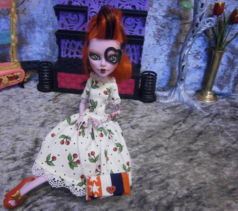 red white and blue Purse for 10 to 12 inch fashion dolls