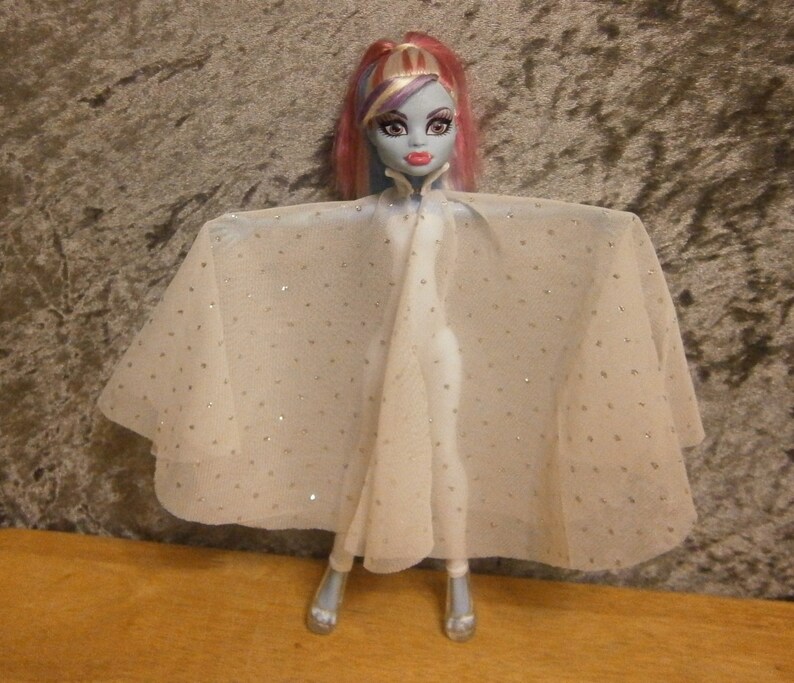 White with glitter dot cape for fashion dolls