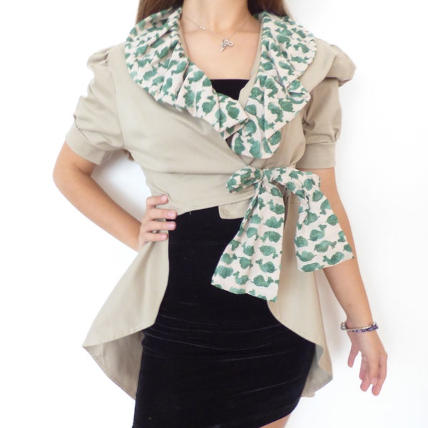 Stylish ladies' jacket - short-sleeved short sleeve./Veste élégante pour femme - manches courtes à manches courtes.