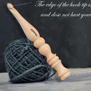 Wooden Crochet Hook Set – Sizes 3.5mm to 12mm – Ergonomic Handcrafted Yarn Hooks for Chunky & Fine Projects – Natural Wood Crochet Tool