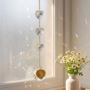 Vindklocka för minnesmärke över förlust av barn, förgätmigej-ej-blommor i harts, present till henne