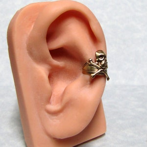 Pirate Nautical Ear Cuff ' sword and skull and cross bone ' image 5