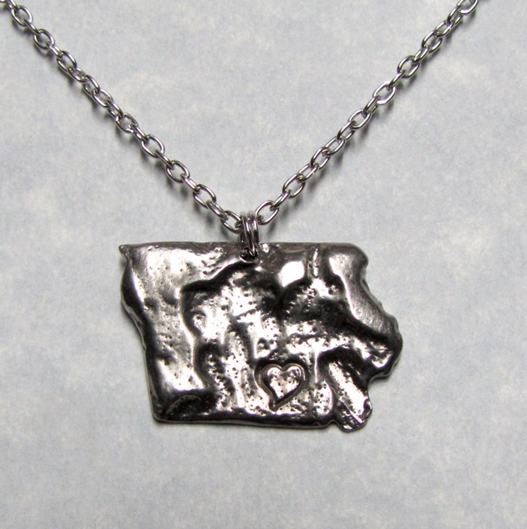STWTR Resin Wolf Tooth Pendant Necklace - Tribal Style Jewelry With Adjustable Rope Chain - View #9