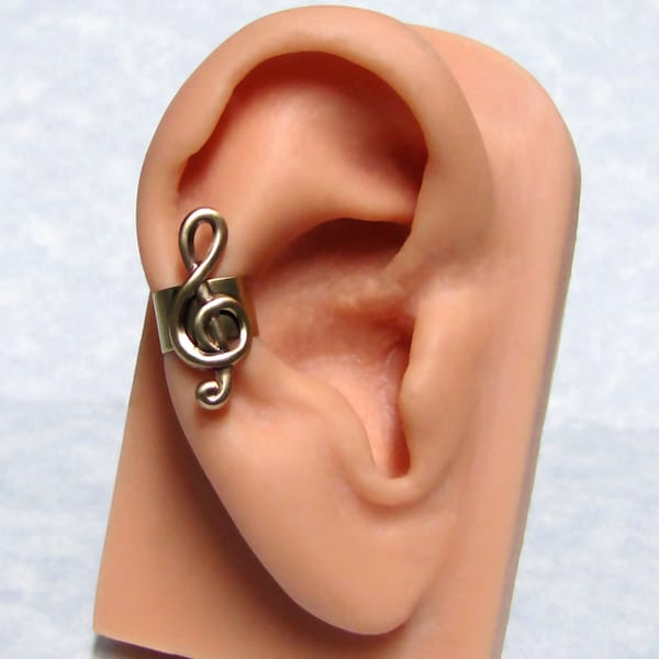 Treble Clef Musical Ear cuff ' right ear '