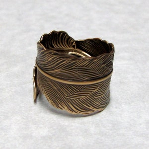 Raven Feather Ring image 2