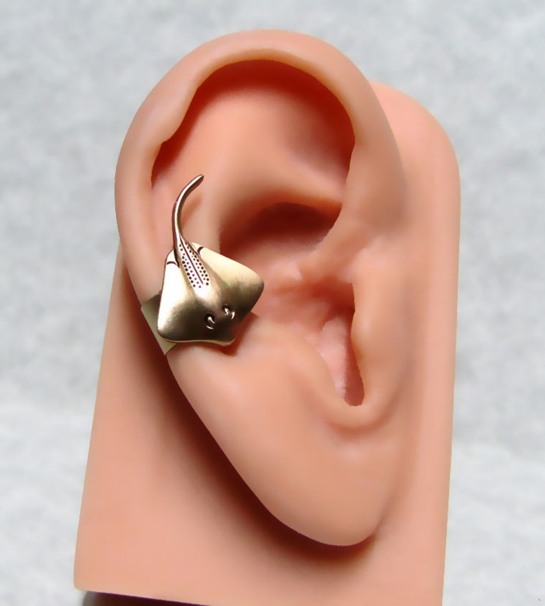 Sting Ray Nautical Ear Cuff image 5