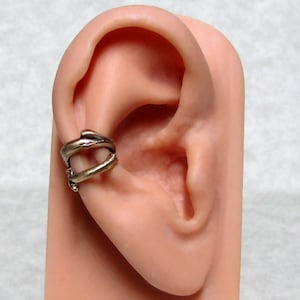 Forest Branch Ear Cuff image 1