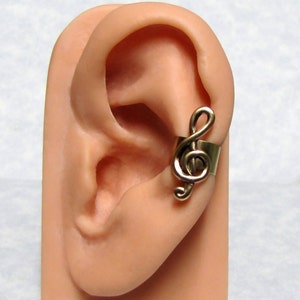 Treble Clef Musical Ear cuff ' left ear '