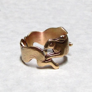 Running Rabbit Ring - Etsy