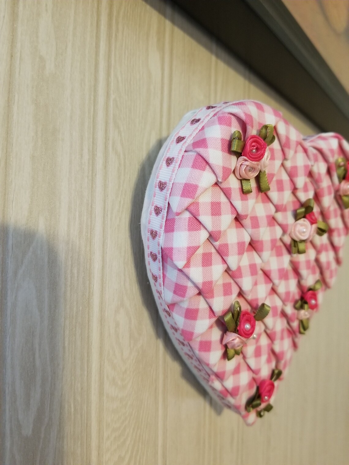 Handmade Quilted Look Heart Wall Hanging---pink Gingham With Rosettes ...