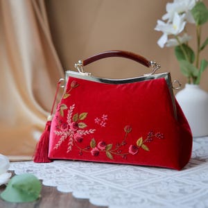 Handmade Red Velvet Embroidered Handbag: Vintage Kisslock Evening Bag, Wedding Party Purse