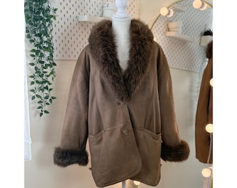Vintage Shearling Lamb Leather Fur Collar Jacket Women Winter Coat Genuine Sheepskin Shearling Lined Minimalist Outerwear Cold Weather