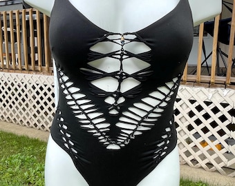 Carbonado Metal Braided Bodysuit: Rave Festival Outfit (M)