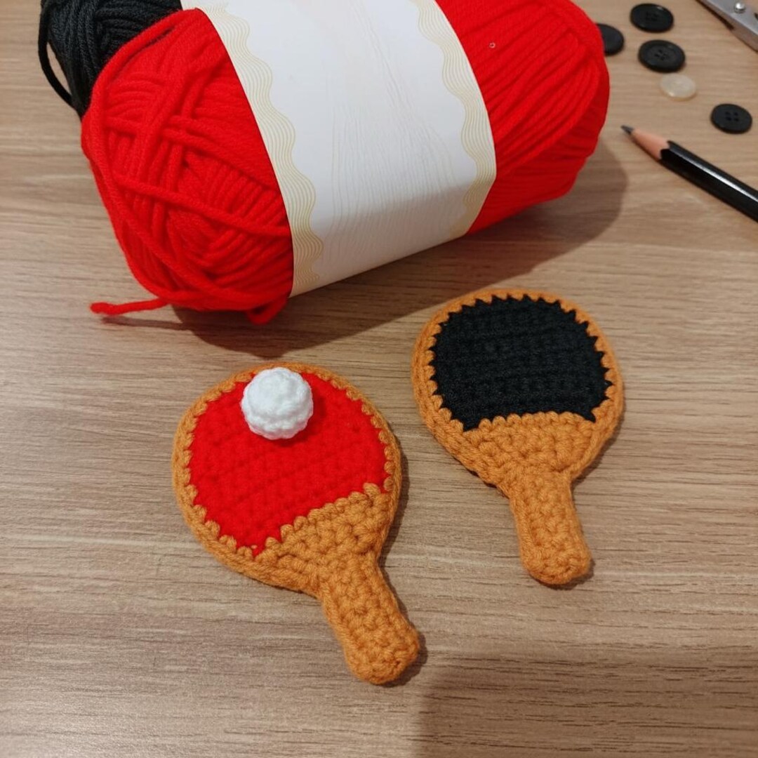 Table Tennis Charm Crochet Pattern - Cute Table Tennis Racket Keychain ...