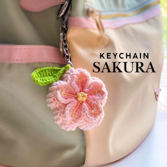 かぎ針編みの花 - PDFパターン、ピンクの花のバッグチャーム、かぎ針