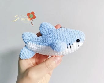 Patrón PDF de mini tiburón a crochet, patrón de mini tiburón amigurumi hecho a mano, patrón de animal marino a crochet, idea de regalo de cumpleaños, lindo animal de peluche