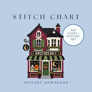 Op de afbeelding: Een kruissteekpatroon van een apotheek met twee verdiepingen, een donkerrode buitenkant, groene luiken en een gestreepte luifel. Het ontwerp bevat de tekst STITCH CHART, APOTHECARY, PDF CHART + STITCHLY FILE en INSTANT DOWNLOAD.