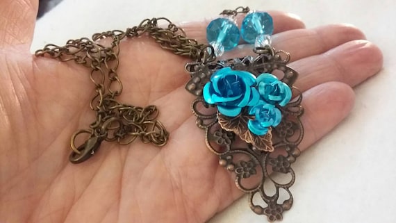Sapphire Rose Necklace,
