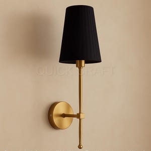 Par de apliques de pared de latón hechos a mano: iluminación minimalista con pantalla de tela