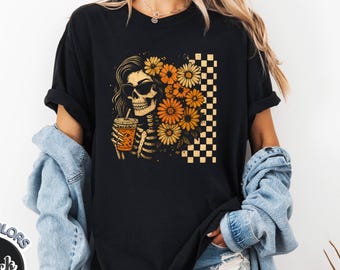 Comfort Colors Retro Skeleton Daisy Shirt, Skull Graphic Tee, Boho Grunge Aesthetic Top, Vintage Halloween Skull T Shirt