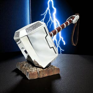 Vintage Thor Hammer Thor Hammer Metal Thor Hammer Resin Mjolnir Thor Cosplay Scale Movie Prop Replica Thor's Hammer Gift for him