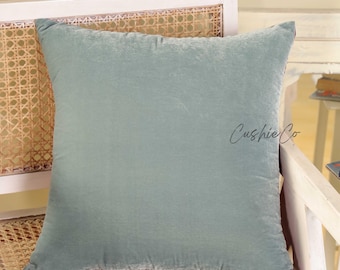 Grey Velvet Pillow Cover, Luxury Throw Pillow, Soft Velvet Cushion Cover, Modern Accent Pillow, Decorative Sofa Cushion