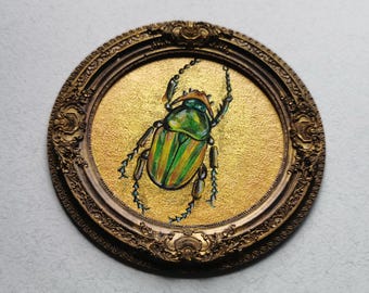 Hand Painted Green Beetle Art: Resin Frame, Gold Background