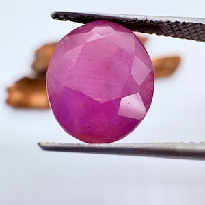 Oval Cut Ruby Gemstone 11x9mm: 4.60 Carats, July Birthstone