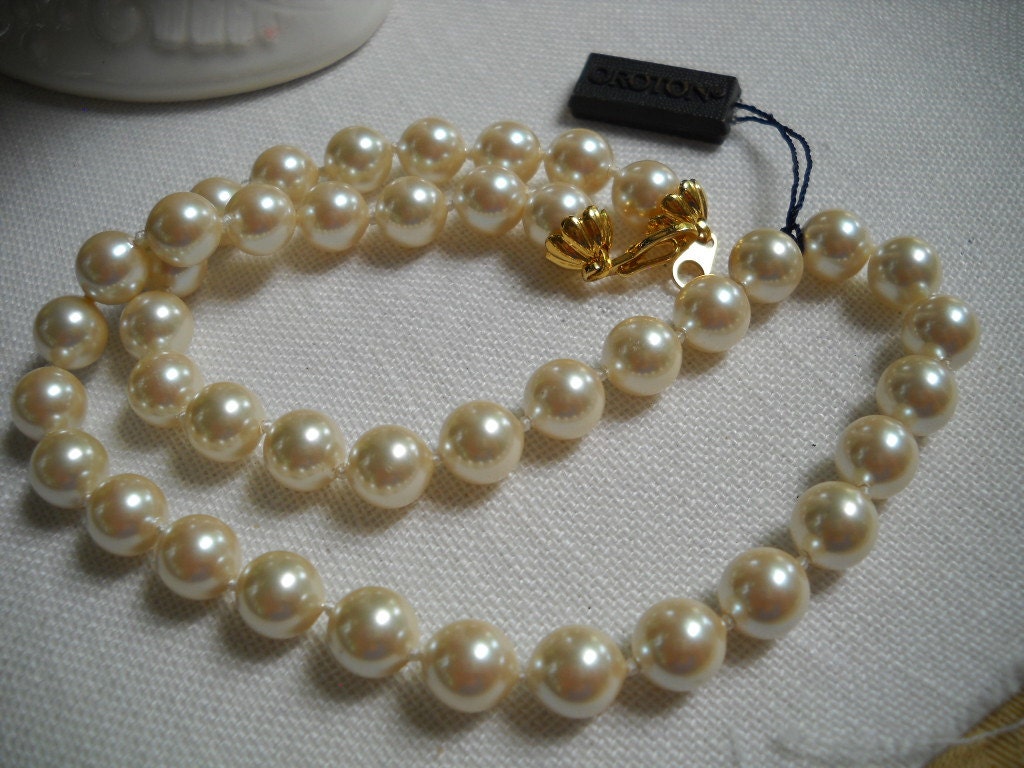 Vintage Australia Oroton hand knotted 8mm pearl necklace with Etsy