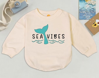 Pelele para bebé con estampado de ambiente marino: body de verano playero hecho a mano, conjunto para recién nacido con temática oceánica.