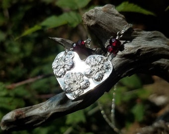 Crataegus monogyna - Hawthorn Flowers - Pure Silver Heart Necklace with Garnet-  by Quintessential Arts