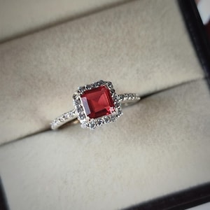 Emerald Cut Garnet Ring in 925 Sterling Silver – January Birthstone Promise Ring – Red Garnet Engagement or Proposal Ring for Her womensring