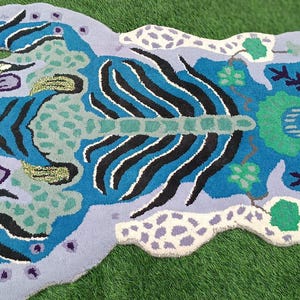 Tibetan Tiger Rug | Tiger Wool Animal Shaped Carpet 3x5ft | Handmade Accent Rug | BOHO Jungle Theme | Vibrant tiger décor for Birthday gift
