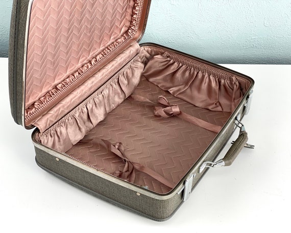 Vintage American Tourister Suitcase, Vintage Trav… - image 9