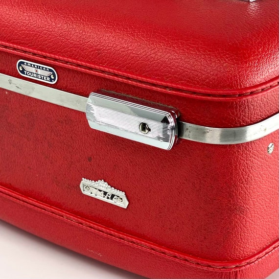 Vintage Red American Tourister Tiara Train Case, Fair… Gem