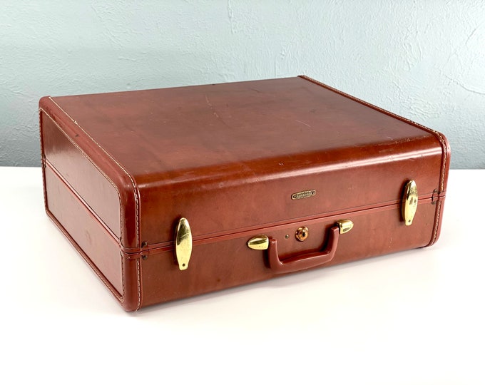 Vintage Samsonite Suitcase With Original Key, Suitcase Photo Prop