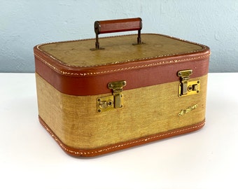 Vintage Carilite Tweed Train Case