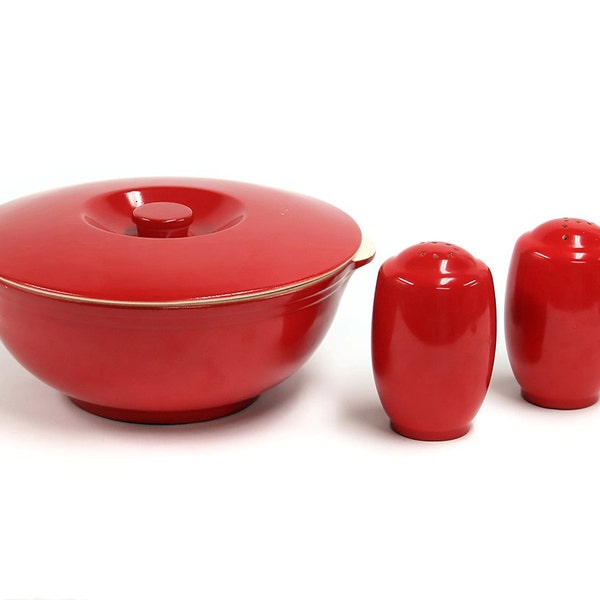 Universal Pottery Etsy