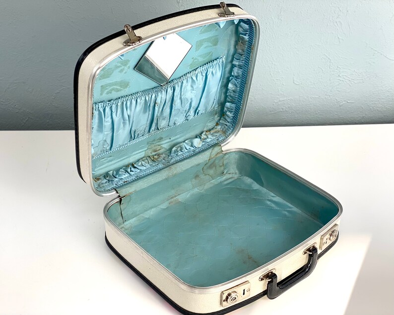 Vintage Broadway Suitcase New York City Vintage Suitcase Etsy