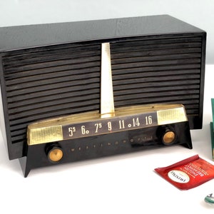 Westinghouse Dual Speaker AM Radio, modelo H - 434T5, buen estado, no funciona (ver detalles del artículo)