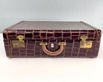 Medium Brown Faux Alligator Samsonite Suitcase, Vintage Neverbreak Luggage