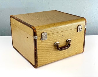 Antique Wheary Luggage Suitcase, Large Tweed Suitcase, Square Suitcase, Old Suitcase, Vintage Travel, Rare Suitcase, Racine New York