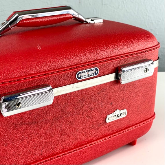 Vintage Red American Tourister Tiara Train Case, Fair… Gem