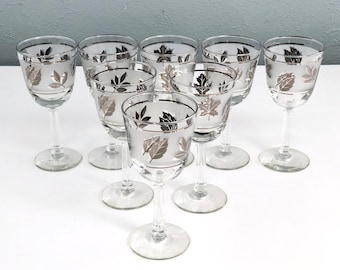 Vintage Libbey Stemmed Wine Glass Set of Eight, Hostess Glassware with Leaves, Leaf Design, Thanksgiving Table Drinking Glasses