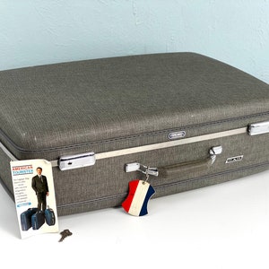 Vintage grote Amerikaanse tourister koffer, 27 "Pullman, Vintage reizen, Vintage bagage, grijze koffer, harde zijkant koffer